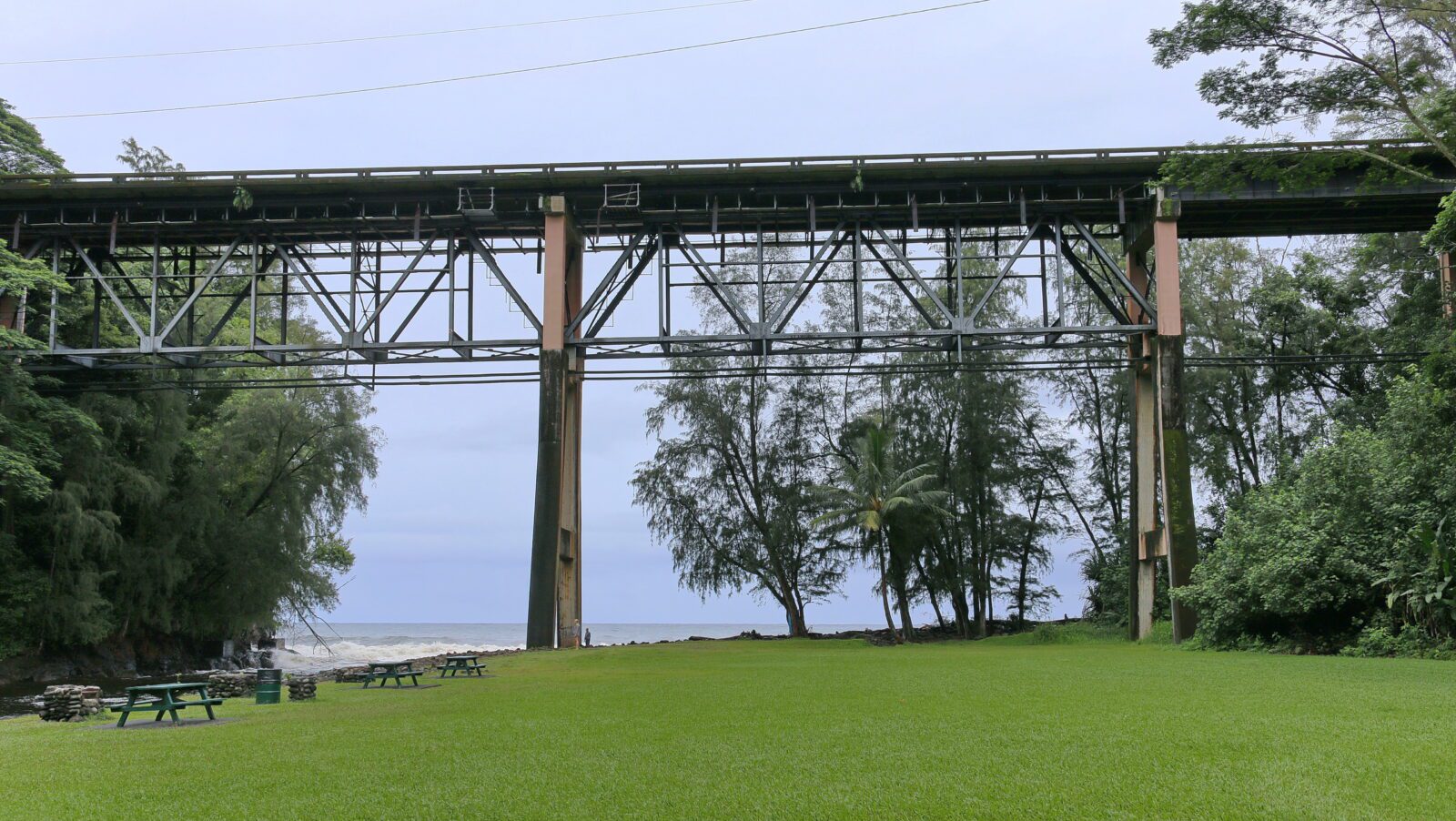 Kolekole Beach Park