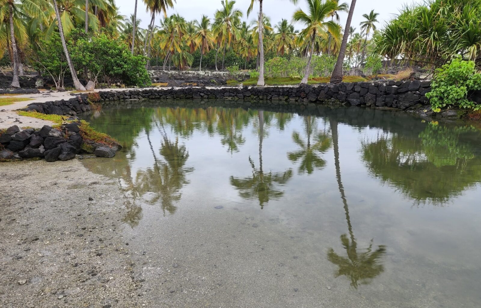 Puuhonua o Honaunau National Historic Park