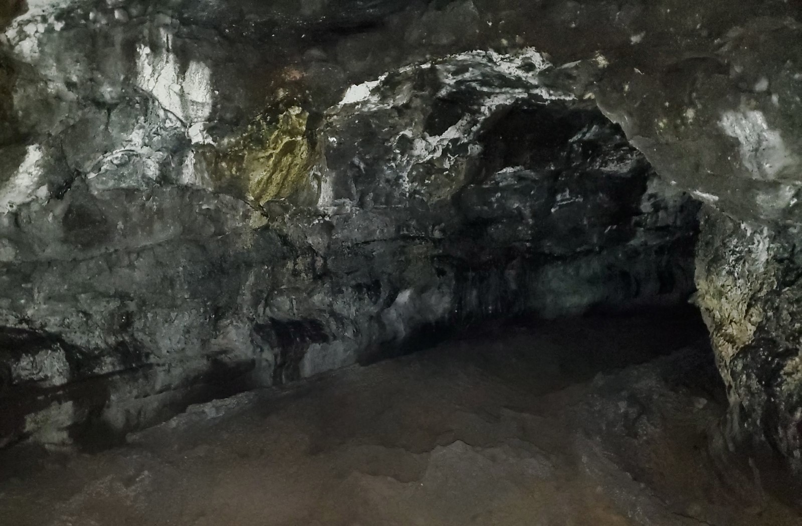 Hakuma Cave of Refuge