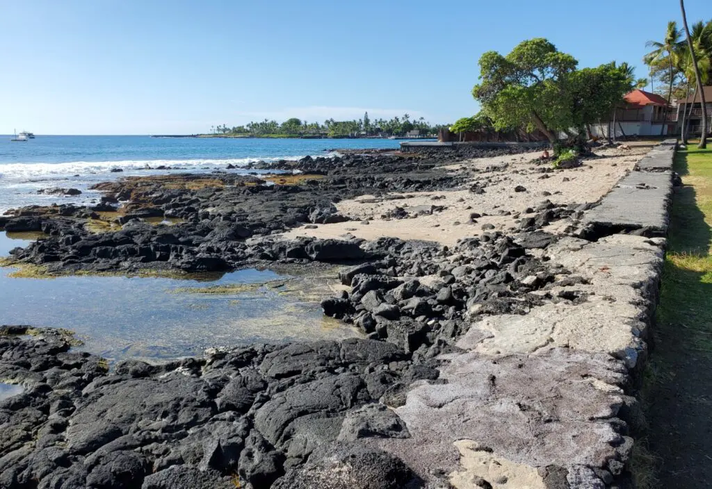 Hale Halawai Beach Park