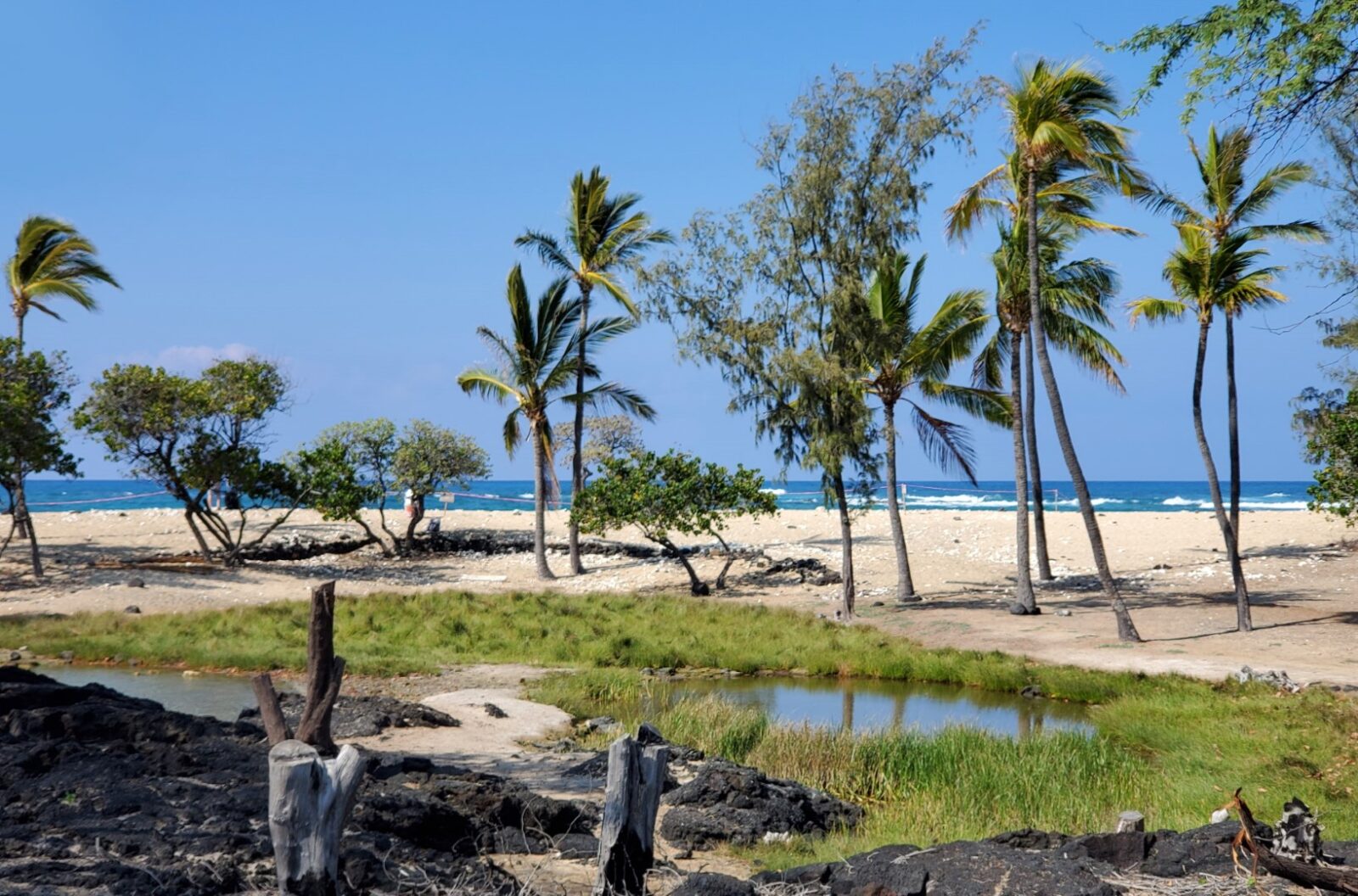 Kaelehuluhulu Beach