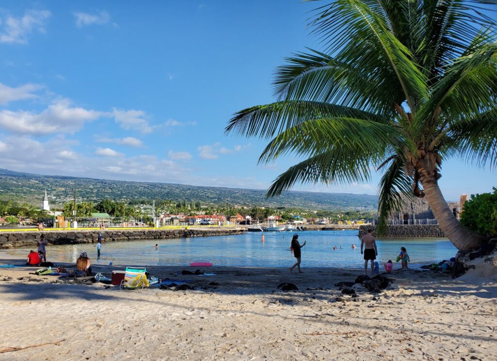 Kamakahonu Beach (King Kam Beach)