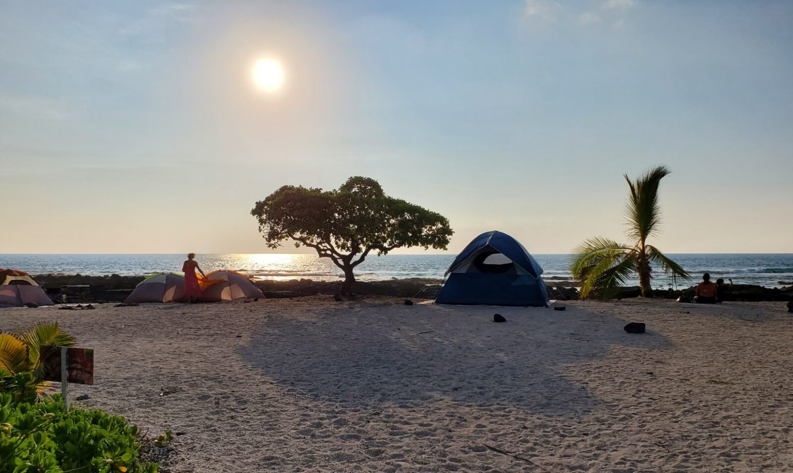 Kohanaiki Beach Park (Pine Trees Surfing Beach)