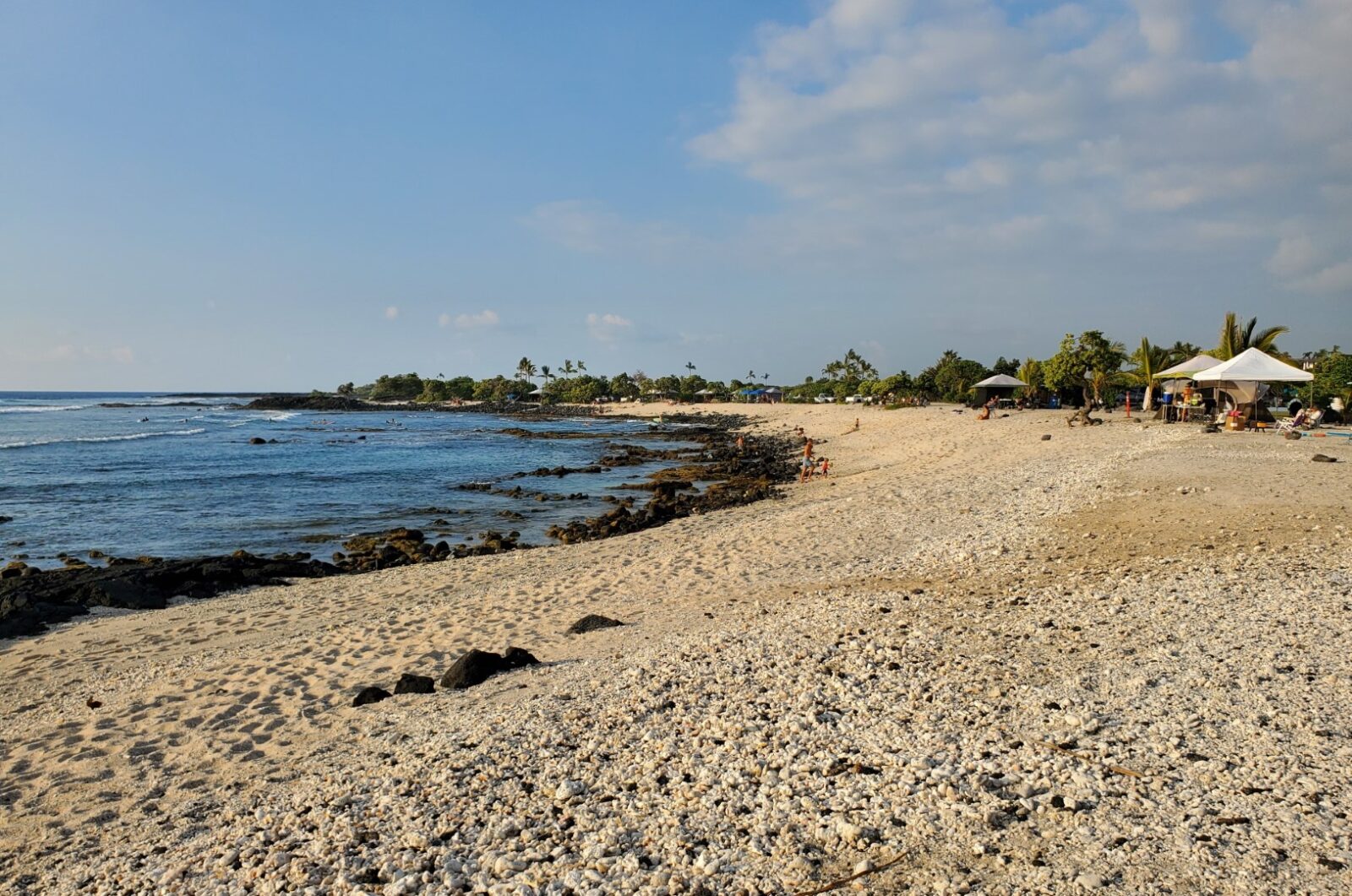 Kohanaiki Beach Park (Pine Trees Surfing Beach)