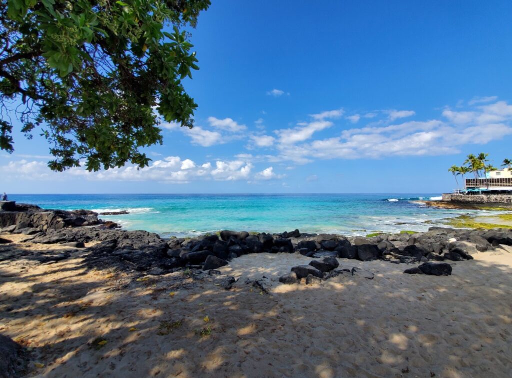 Magic Sands Beach (Laaloa Beach Park)