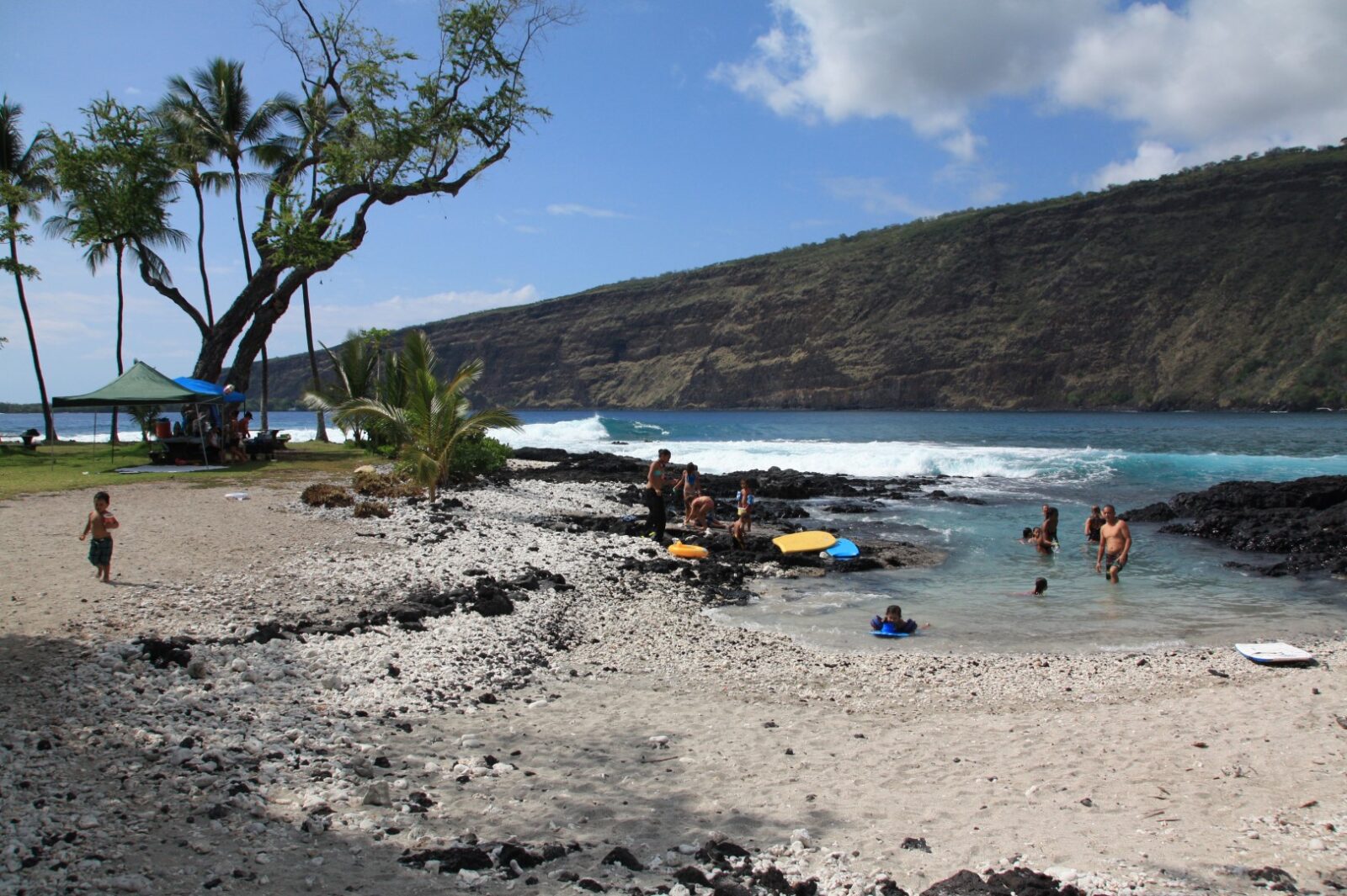 Manini beach