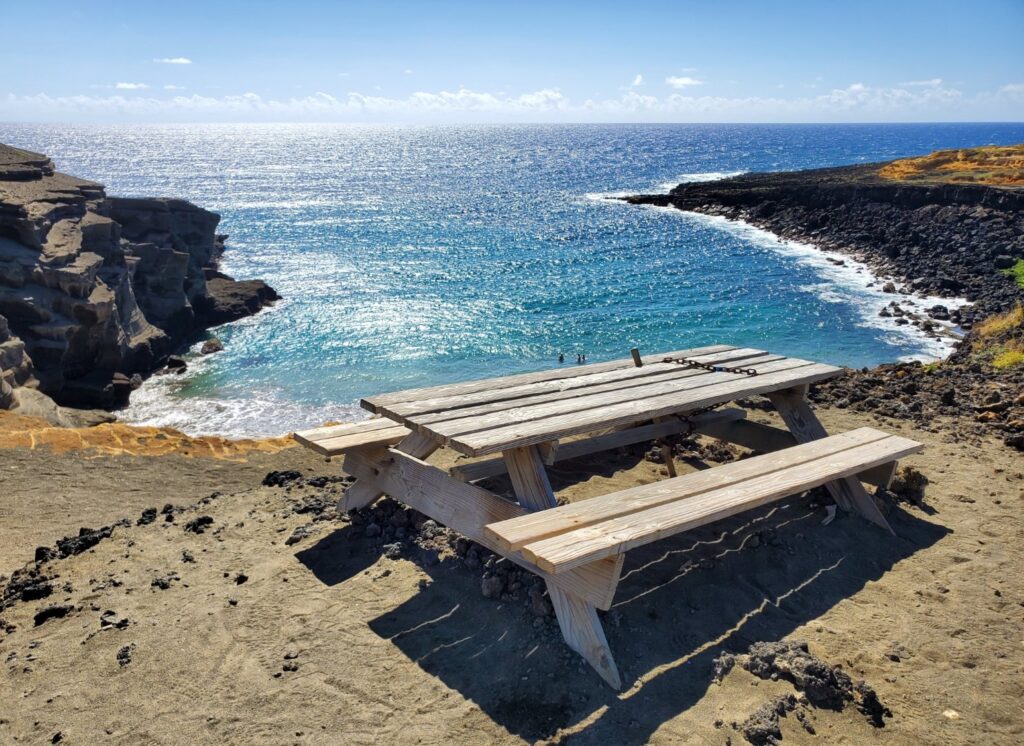 Papakolea Green Sand Beach (Mahana Bay)