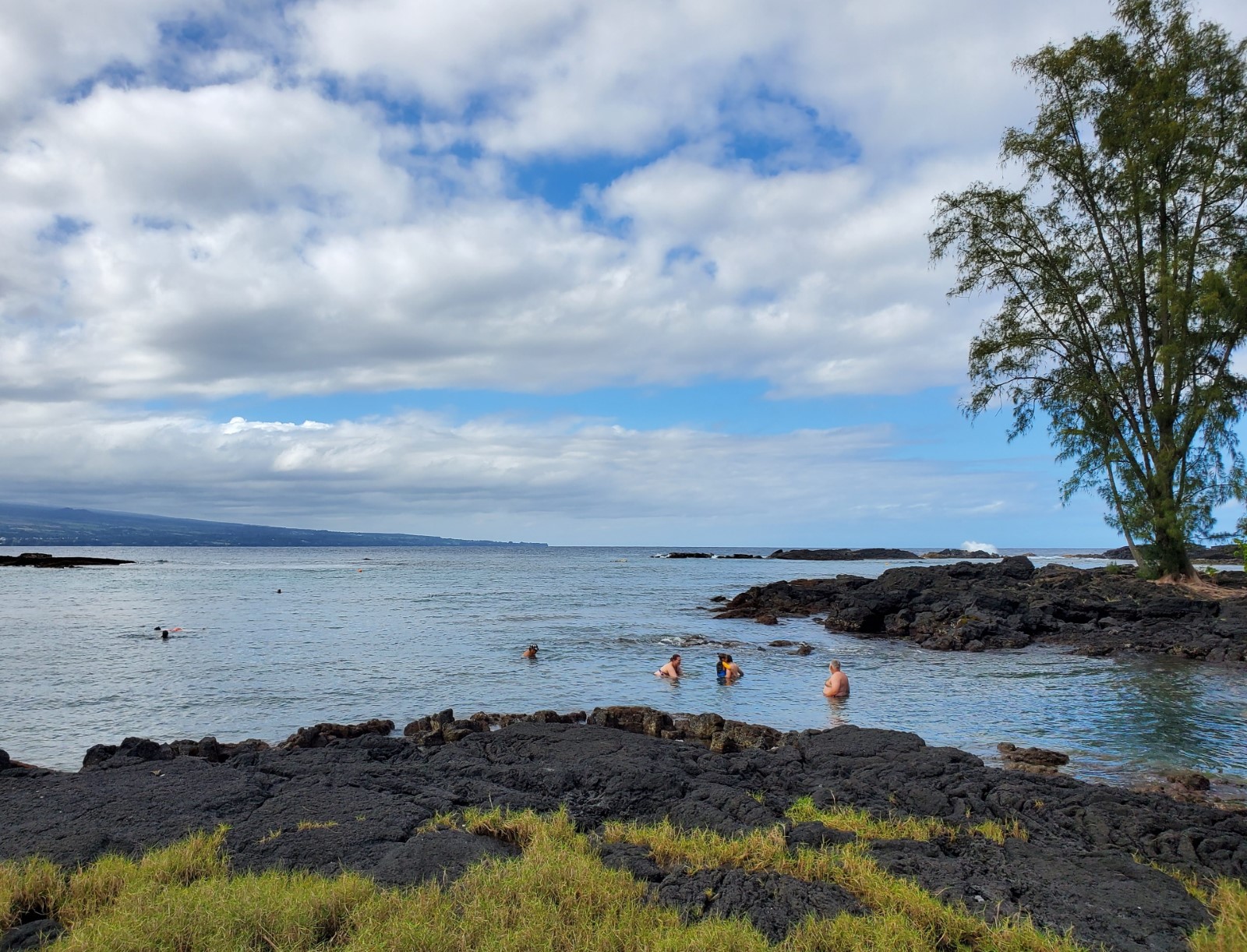 Richardson Ocean Park (Hilo): Family Friendly + Good Snorkeling